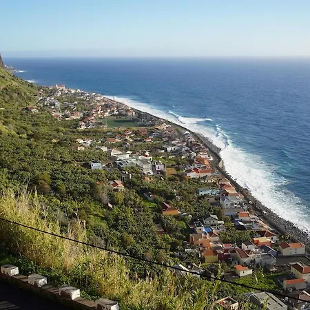 Pauloldtown - Local Experience W Rooftop N Jacuzzi * Paul do Mar (Madeira)