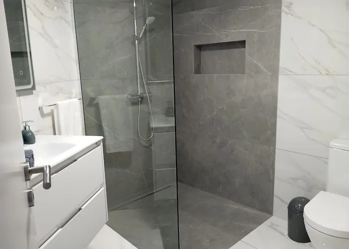 Pauloldtown - Local Experience W Rooftop N Jacuzzi ヴィラ *