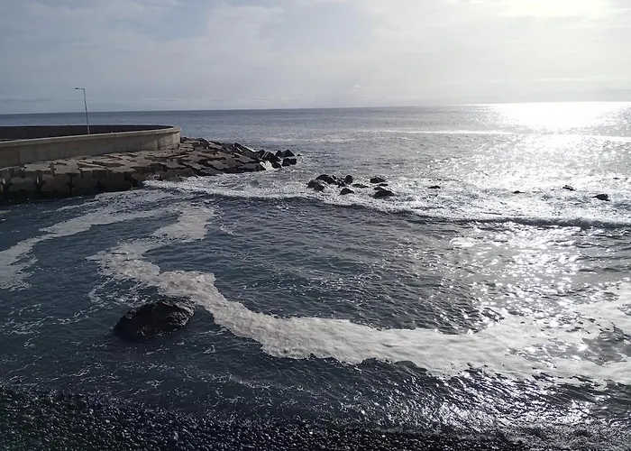 Pauloldtown - Local Experience W Rooftop N Jacuzzi