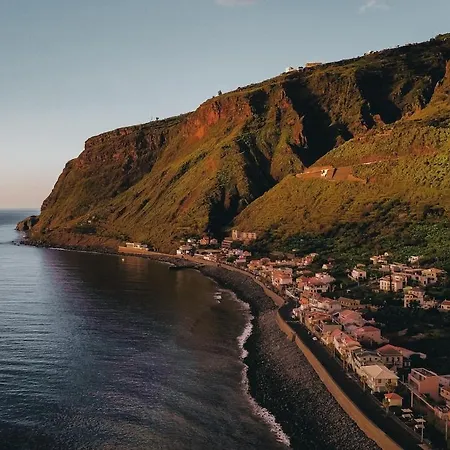 Pauloldtown - Local Experience W Rooftop N Jacuzzi Willa Paul do Mar (Madeira)