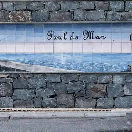 Pauloldtown - Local Experience W Rooftop N Jacuzzi Willa Paul do Mar (Madeira)