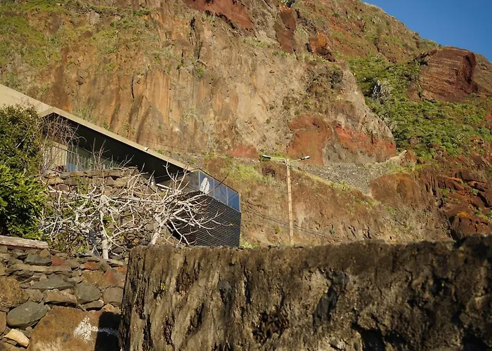 Pauloldtown - Local Experience W Rooftop N Jacuzzi Villa